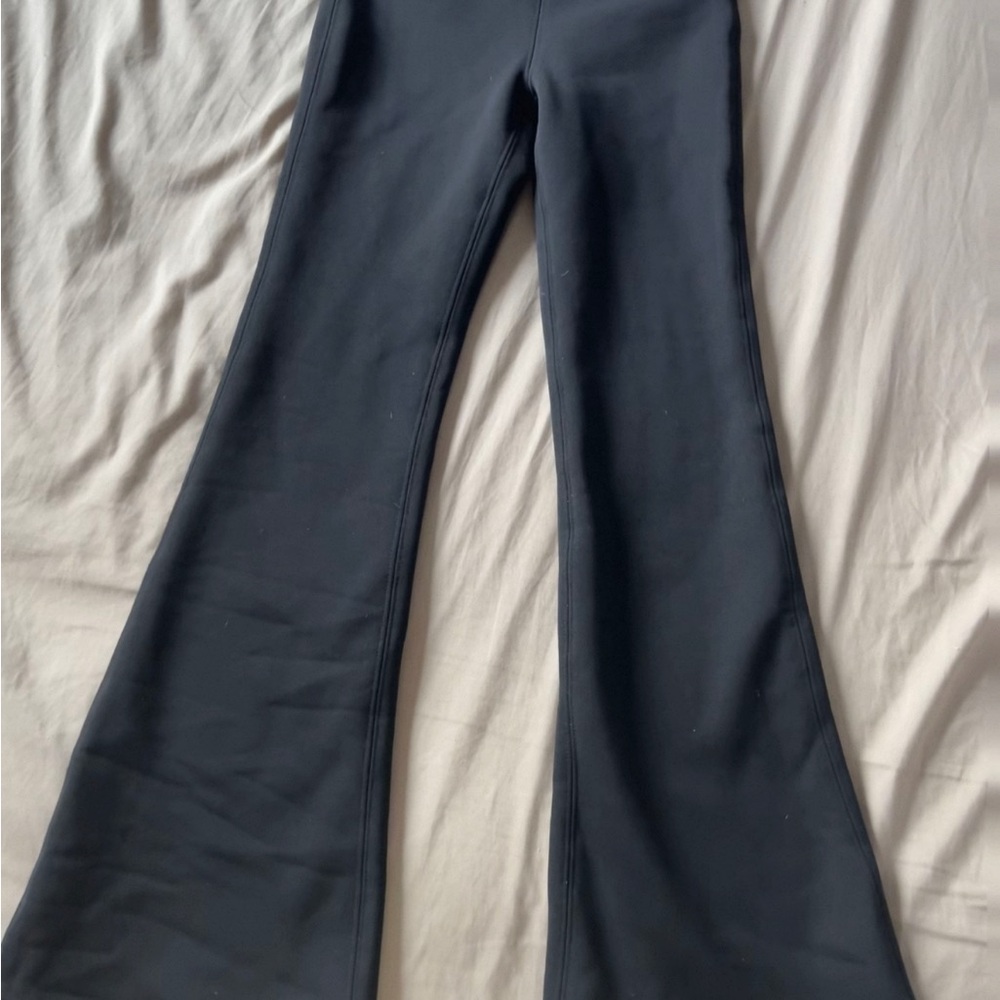 Black Flared Yoga Pants